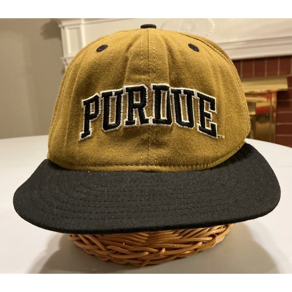 VTG USA Purdue Boilermakers Roman Pro Fitted Hat 7 1/4 Gold Black‎ 100% Wool